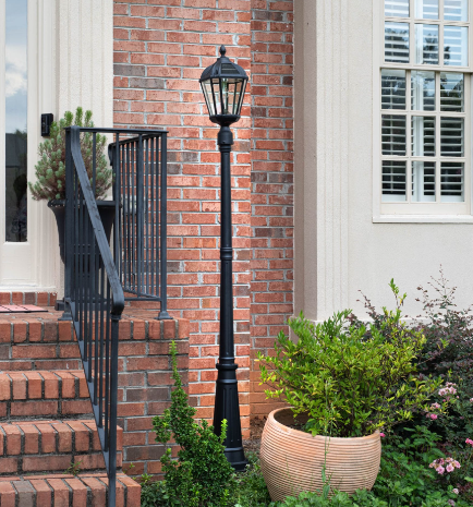 Gama Sonic 98B001 Royal Bulb Solar Lamp Post – with Patented Solar Light Bulb – Single Lamp