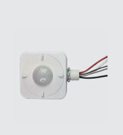 Eiko CS3-4355-3-M10 Mod Commercial LED Strip Light, 4', 35W, 5000K, 100-347V, Dimmable, PIR Motion Sensor