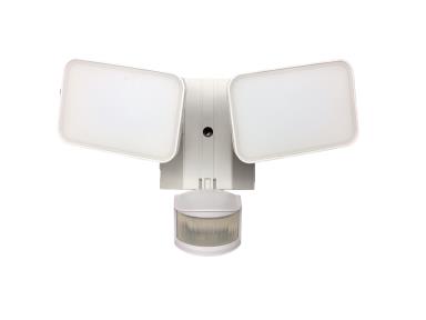 Maxlite MSLO2HW Security Light With Motion Sensor With GFCI Outlets - 2 Head - 28W - 120V - Finish White