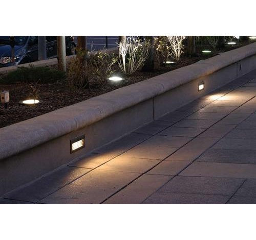 ABBA Lighting USA 3W STB03-NB Cast Brass Edge Step Light With 20" Wire Lead 12V AC / DC Natural Brass Finish