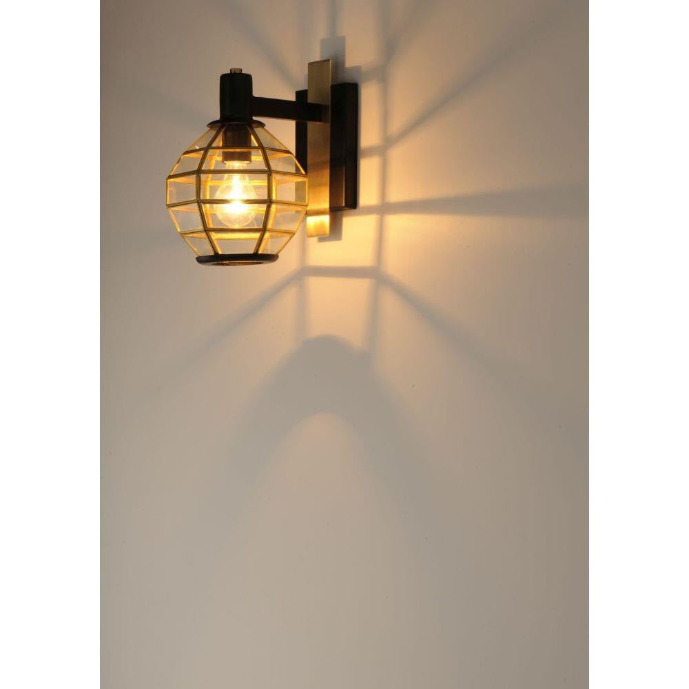 Maxim Lighting 11543BKBUB Heirloom Outdoor Wall Lantern Illuminated Showing Globe Light Pattern