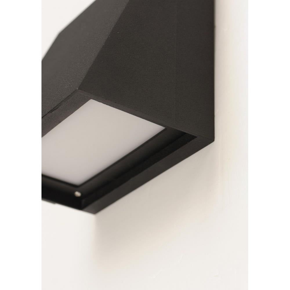 Maxim Lighting 52120SV Pathfinder LED Outdoor Wall Light Detail View