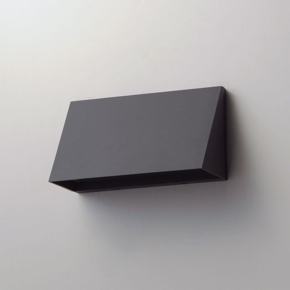 Maxim Lighting 52527ABZ Pathfinder 1 Light 9 inch Architectural Bronze LED Outdoor Wall Light - Side Angle Installed View
