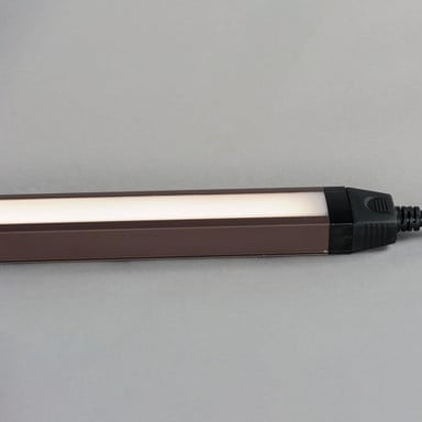 Maxim Lighting 88952WT CounterMax Slim Stick LED Light Bar End Detail with Cord