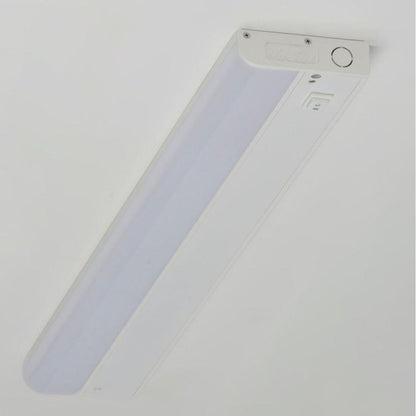 Maxim Lighting 89853WT CounterMax MX-L-120-1K White LED Undercabinet Light Bar - Angled View