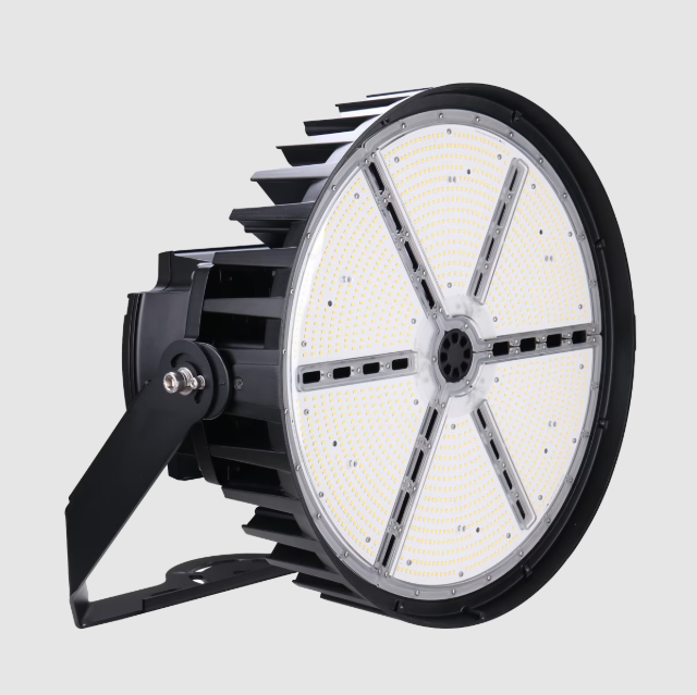 Eiko SIG2-PS600-5030-V SIG2 Sport Light & High Bay - Power Set 600/550/500W - 5000K - 30° Lens - 277-480V - Black