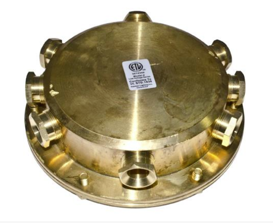 Dabmar Lighting UWB-8 Underwater Junction Box in Brass Finish